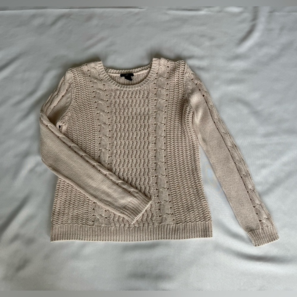H & M sweater